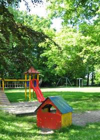 Schlosspark Rösa - Spielplatz